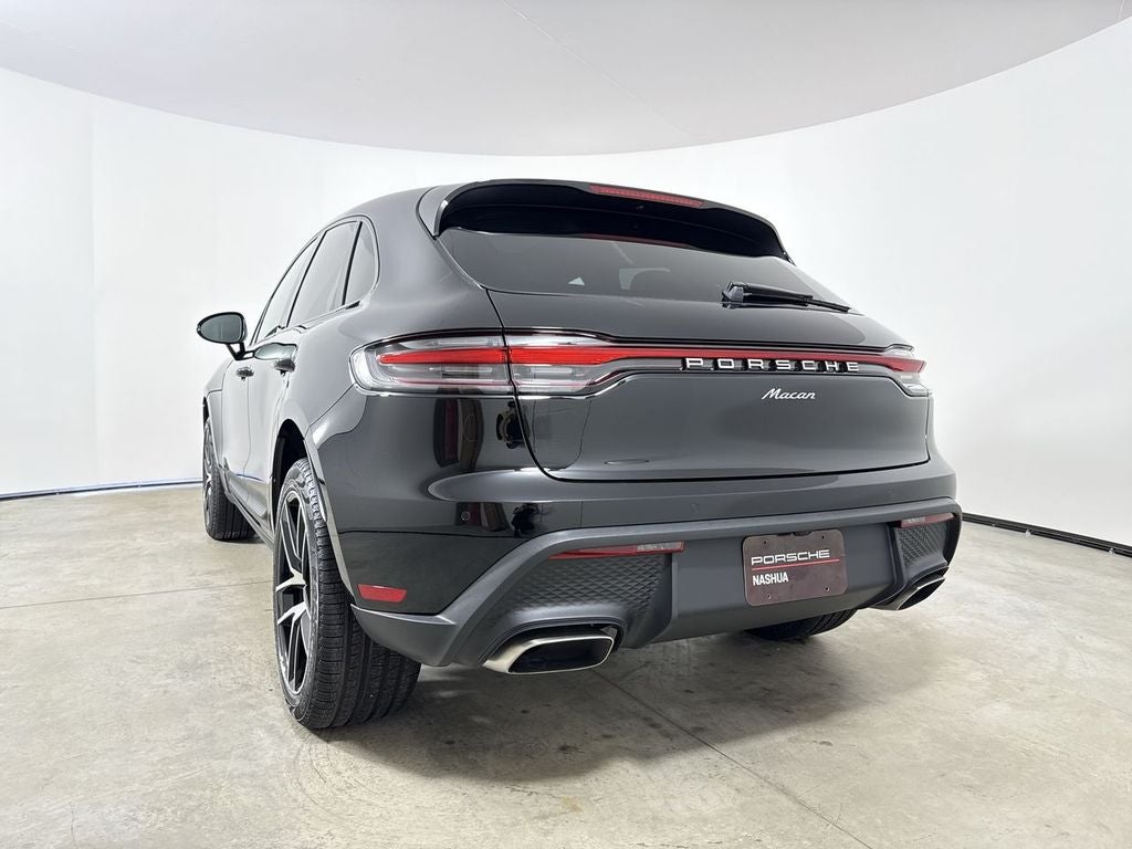 2026 Porsche Macan AWD