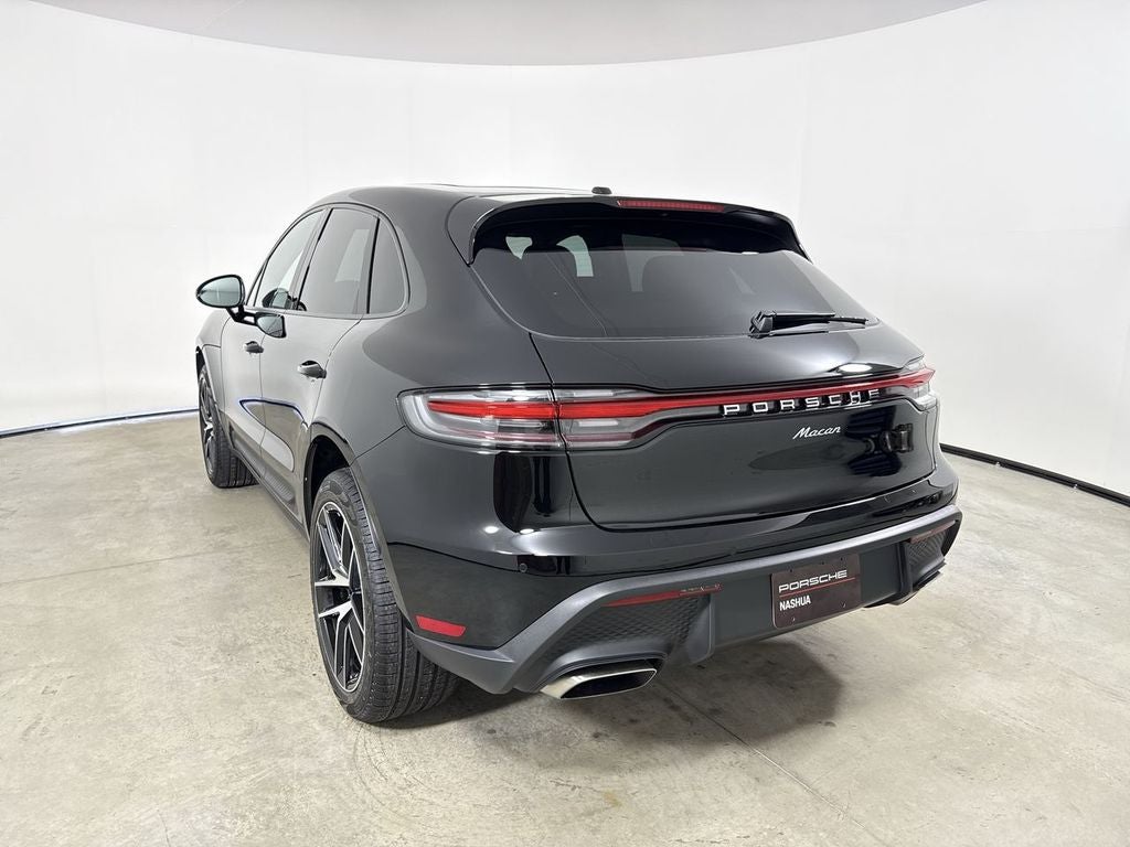 2026 Porsche Macan AWD