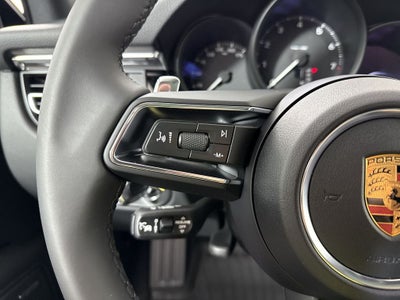 2026 Porsche Macan AWD