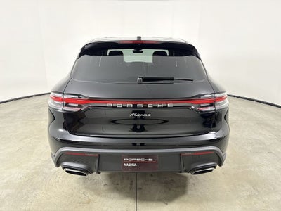 2026 Porsche Macan AWD