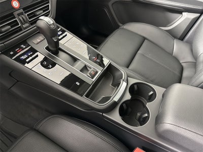 2026 Porsche Macan AWD