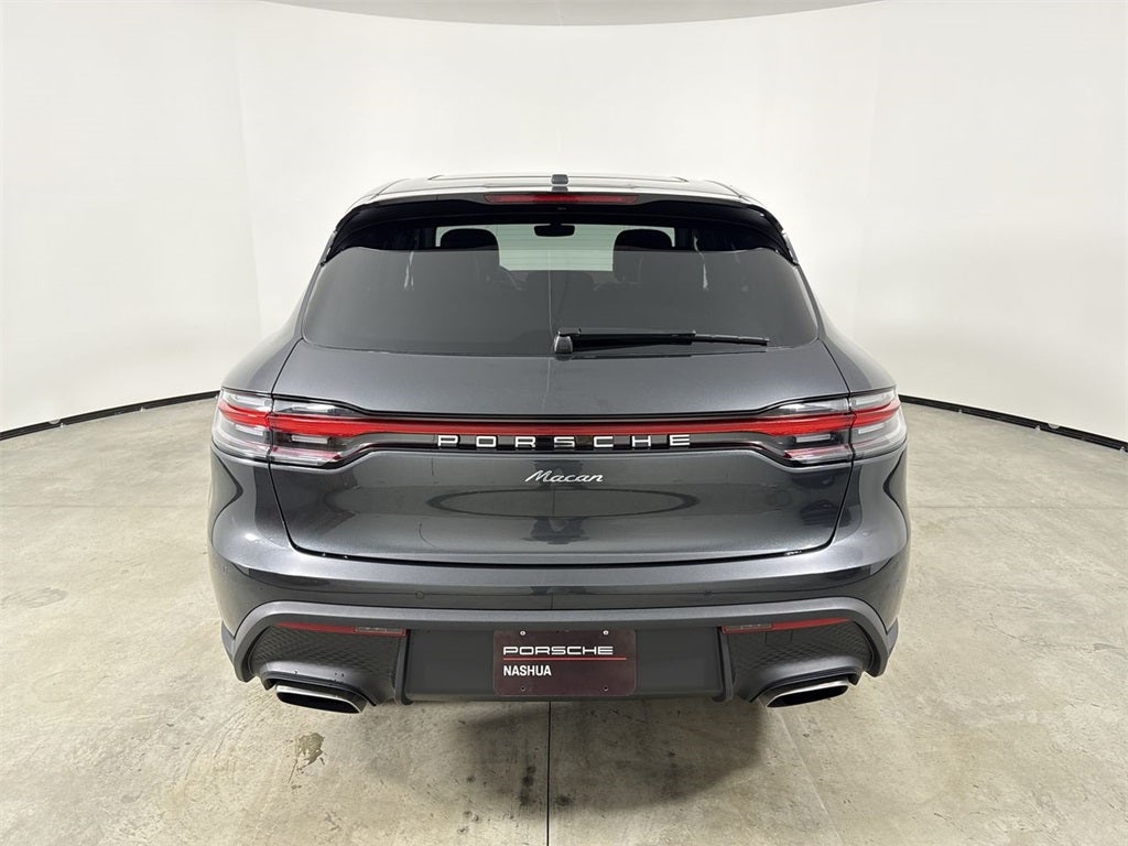 2026 Porsche Macan AWD