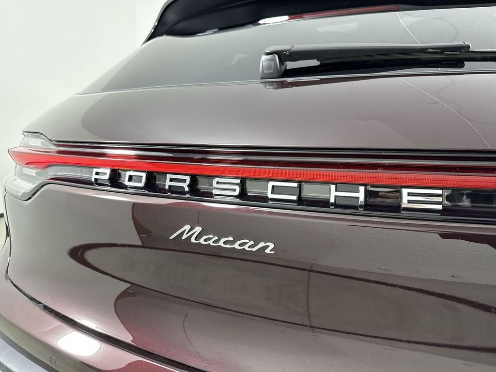 2026 Porsche Macan Macan