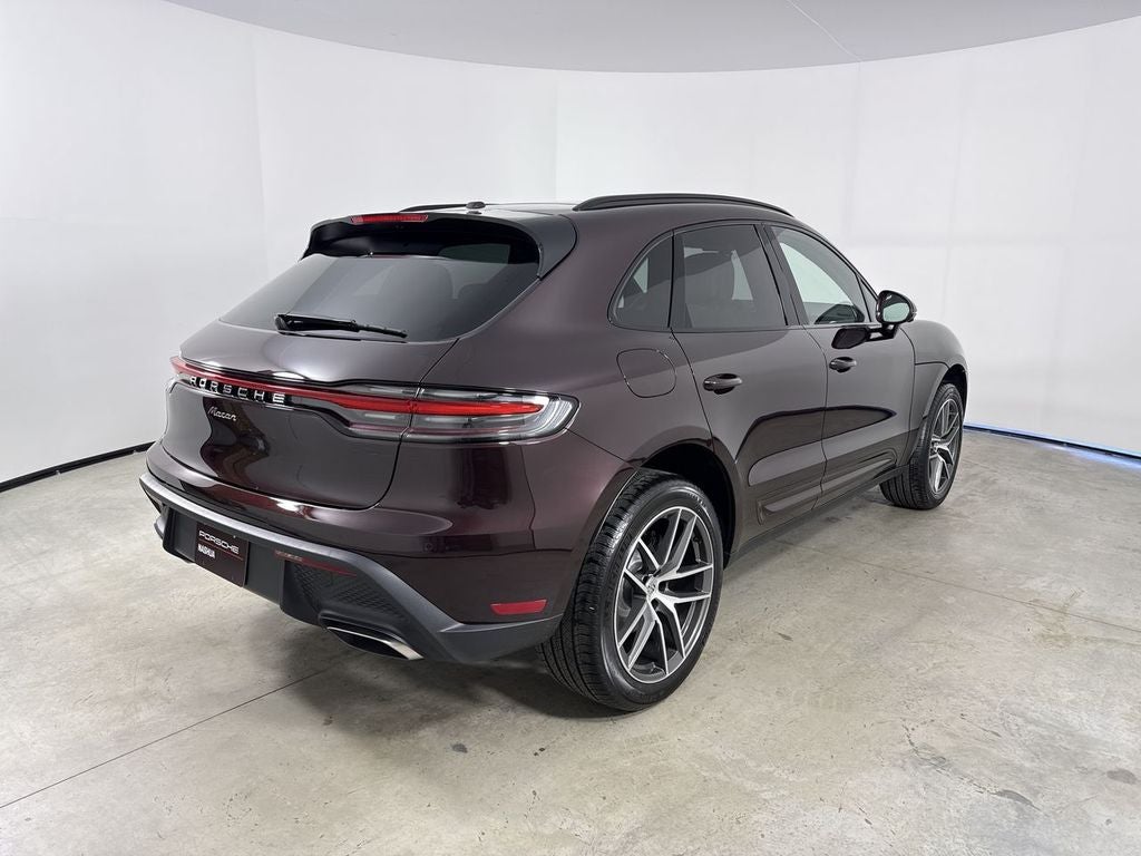 2026 Porsche Macan Macan