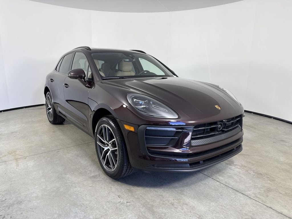 2026 Porsche Macan Macan
