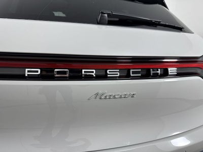2026 Porsche Macan AWD