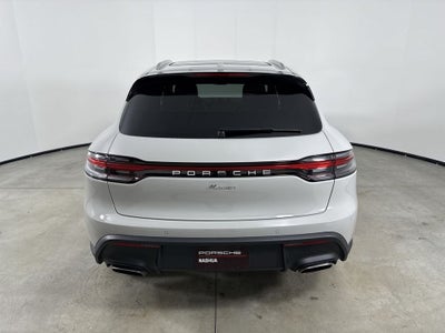 2026 Porsche Macan AWD