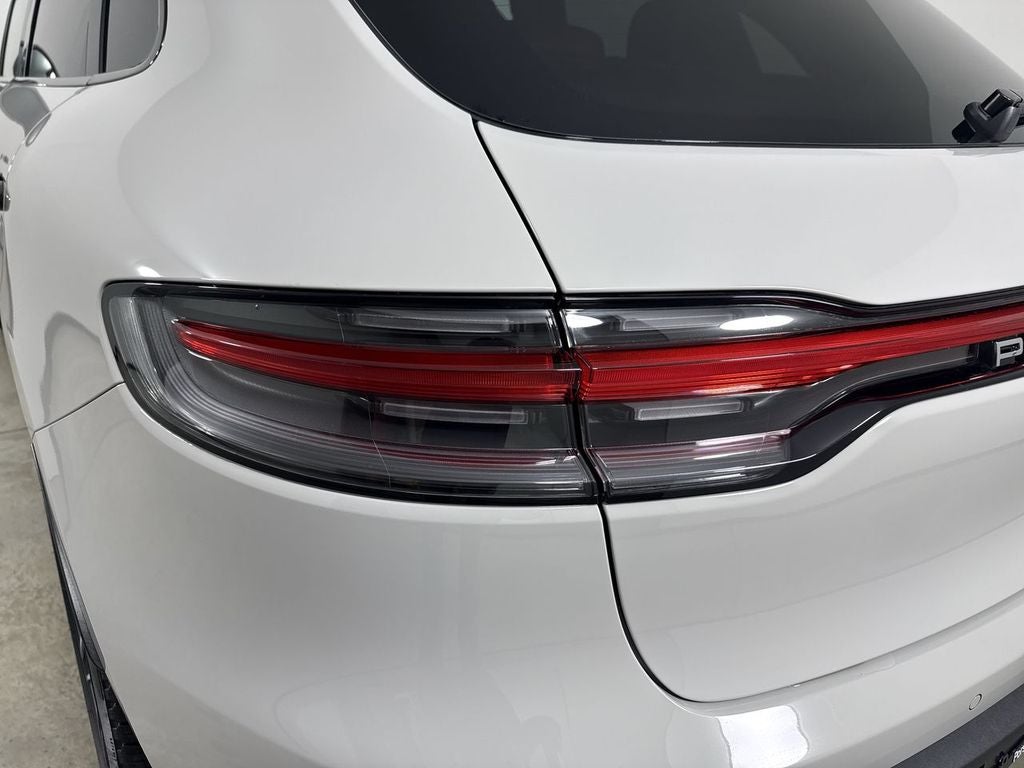 2026 Porsche Macan AWD