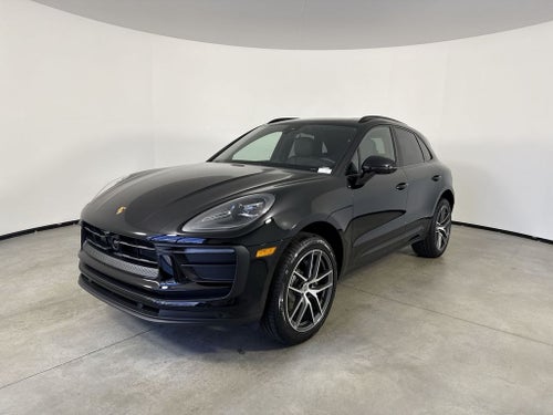 2026 Porsche Macan AWD