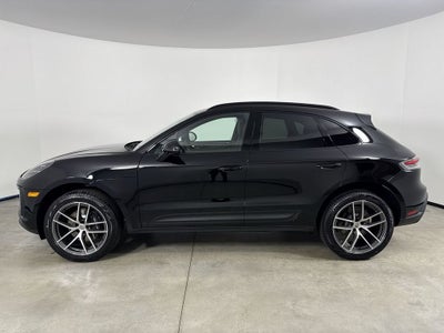 2026 Porsche Macan AWD