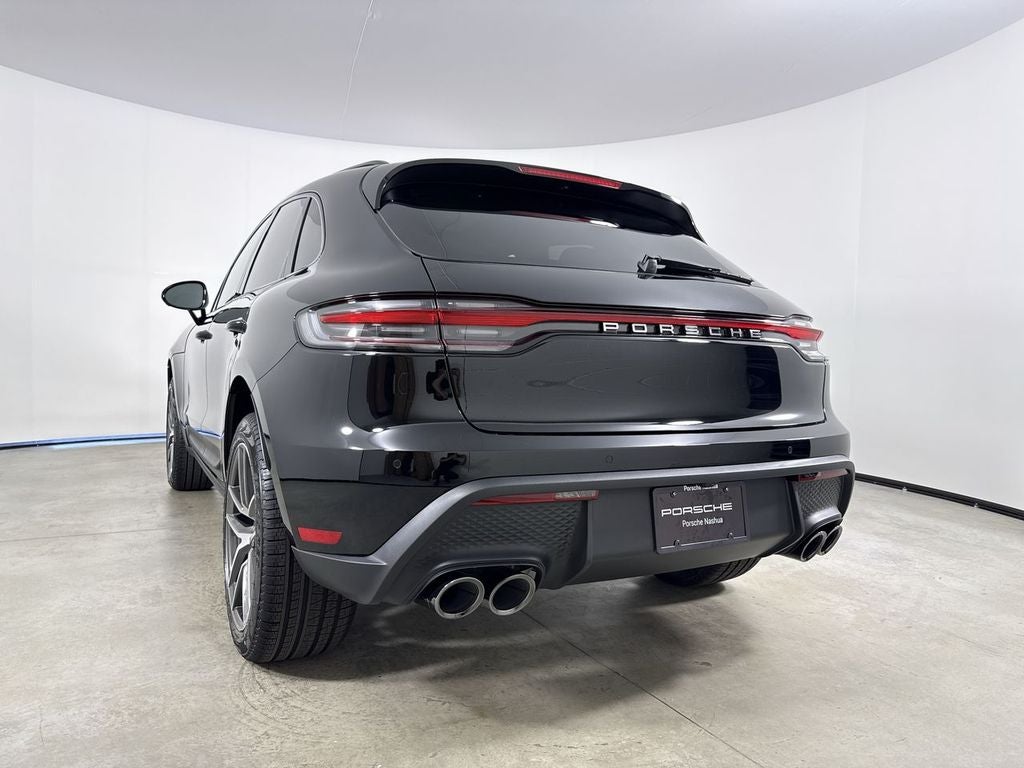2026 Porsche Macan AWD