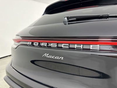 2026 Porsche Macan AWD