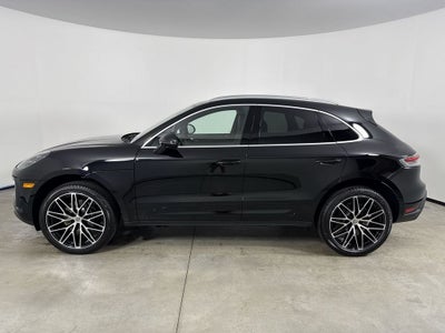 2026 Porsche Macan AWD