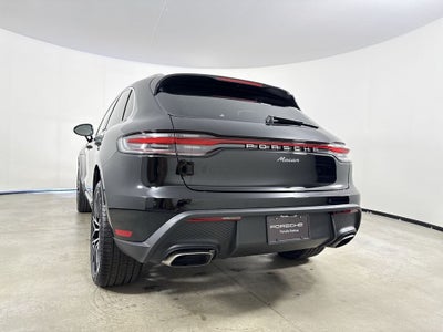 2026 Porsche Macan AWD