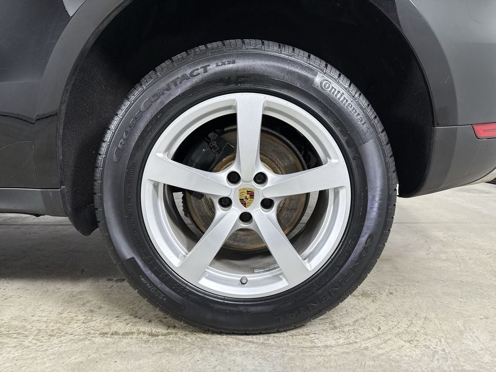 2018 Porsche Macan Base