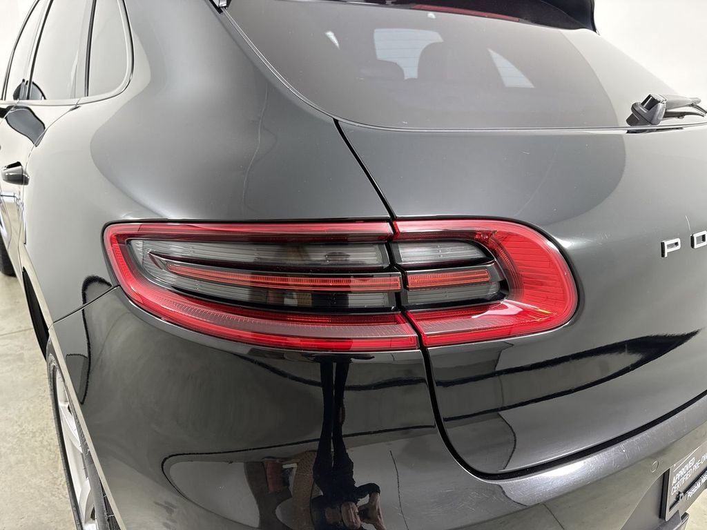 2018 Porsche Macan Base