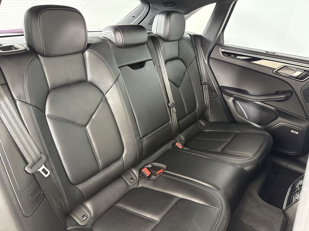 2018 Porsche Macan Base