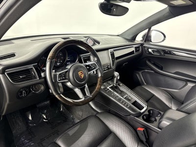 2018 Porsche Macan Base