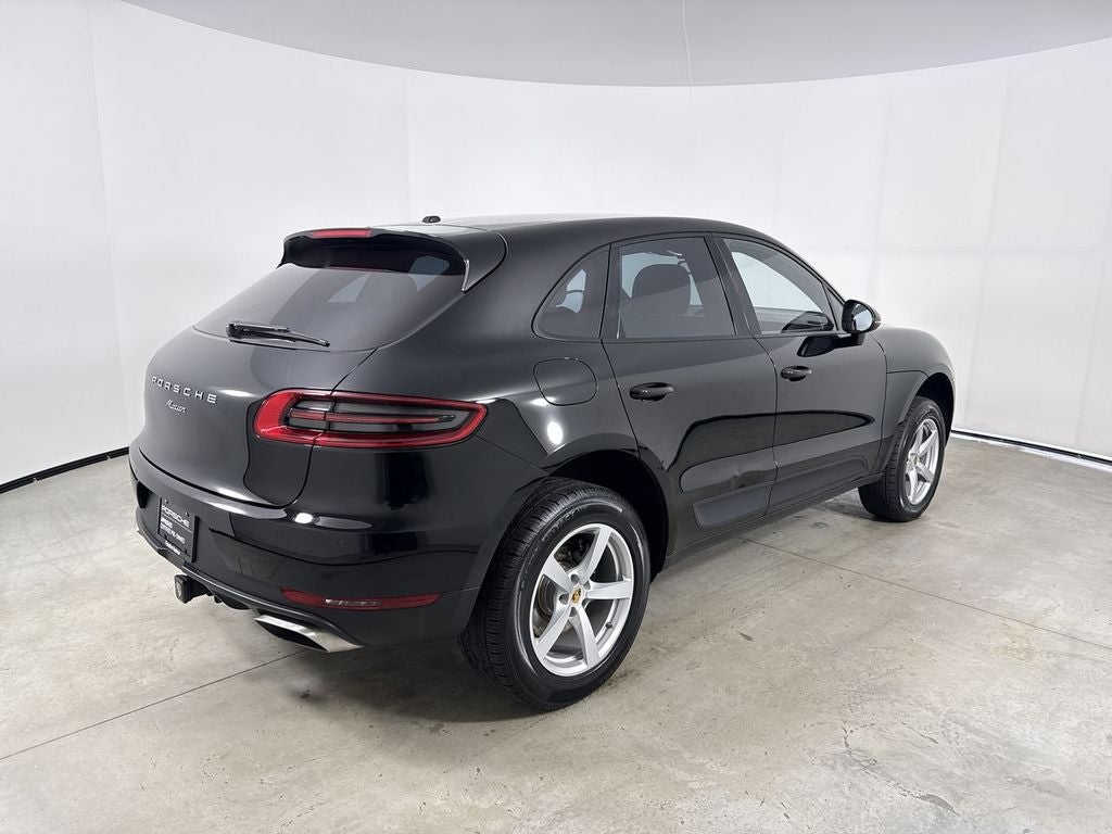 2018 Porsche Macan Base