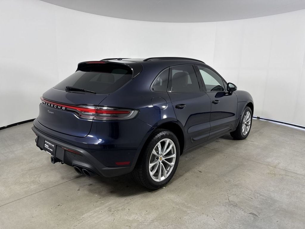 2023 Porsche Macan T