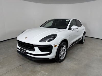 2023 Porsche Macan AWD