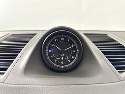 2023 Porsche Macan AWD