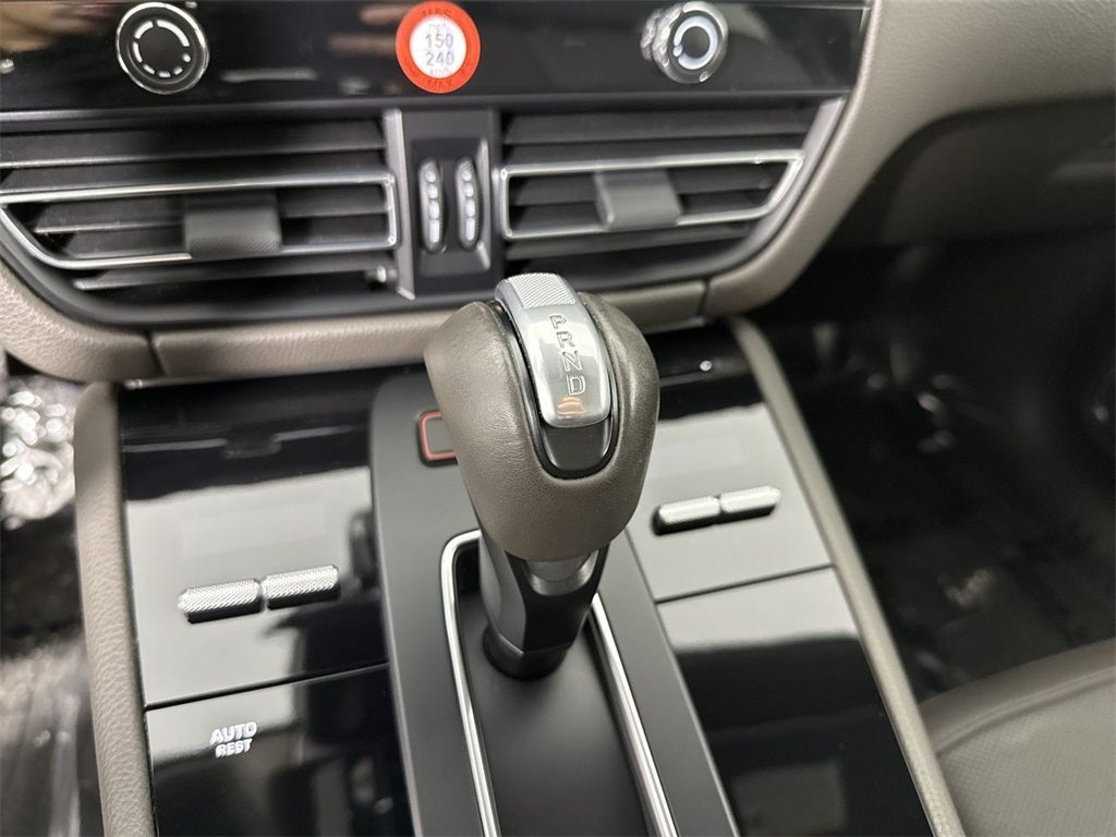 2023 Porsche Macan AWD