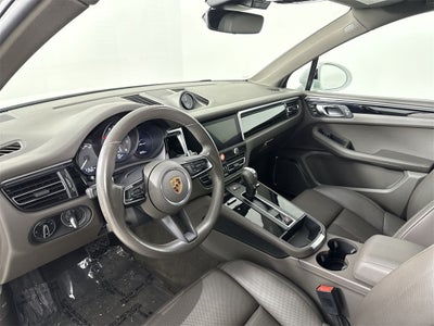 2023 Porsche Macan AWD