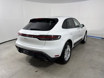 2023 Porsche Macan AWD