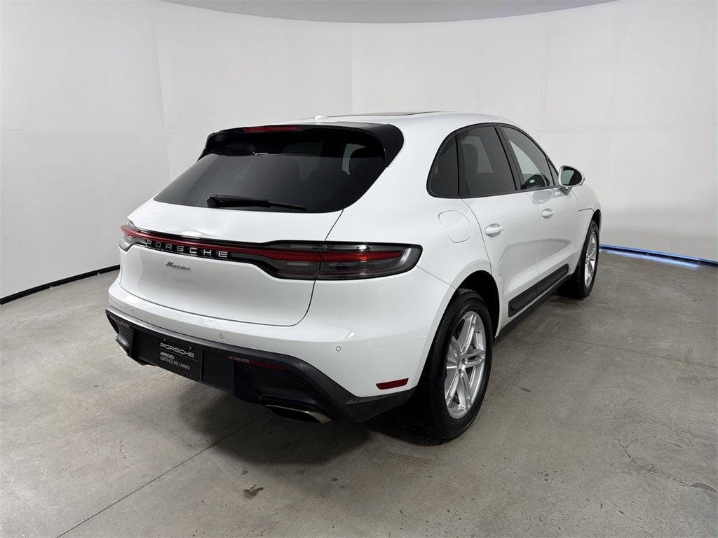 2023 Porsche Macan AWD