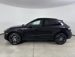 2023 Porsche Macan AWD