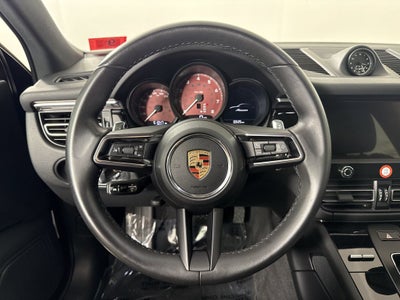 2023 Porsche Macan AWD