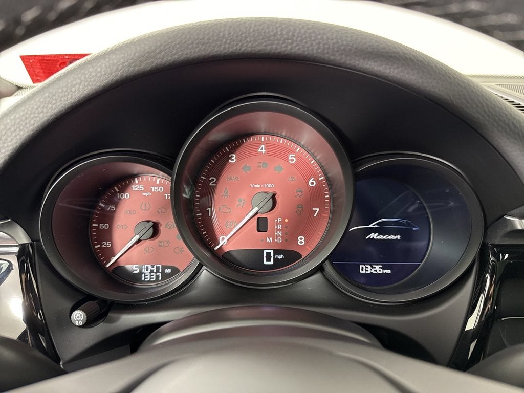 2023 Porsche Macan AWD