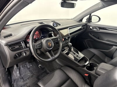 2023 Porsche Macan AWD