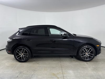2023 Porsche Macan AWD