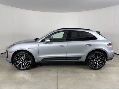2024 Porsche Macan AWD