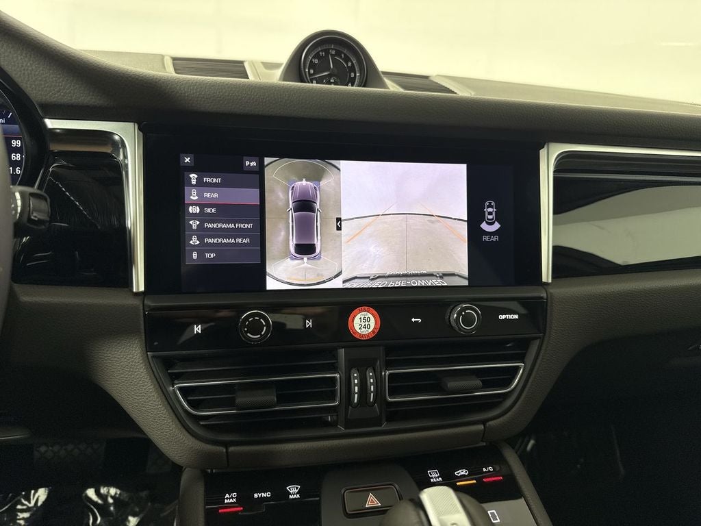 2024 Porsche Macan AWD