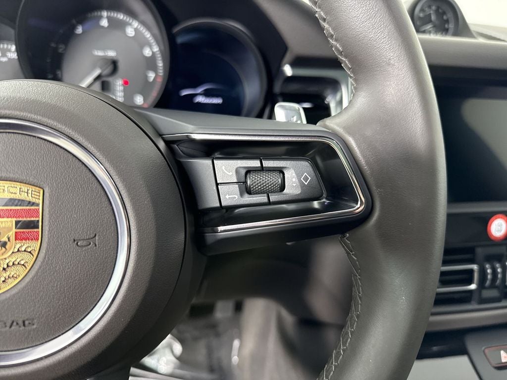 2024 Porsche Macan AWD