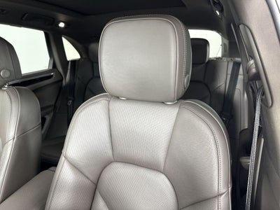 2024 Porsche Macan AWD