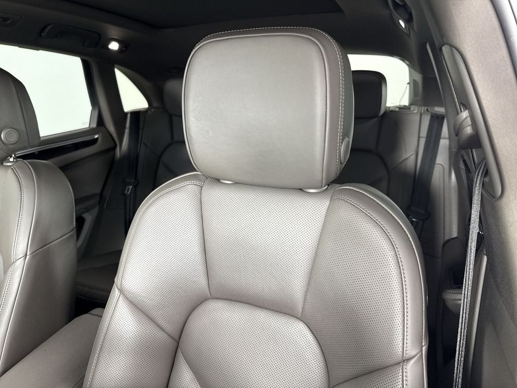 2024 Porsche Macan AWD