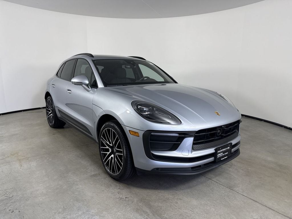 2024 Porsche Macan AWD