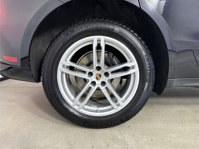 2024 Porsche Macan AWD
