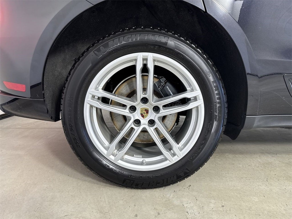 2024 Porsche Macan AWD