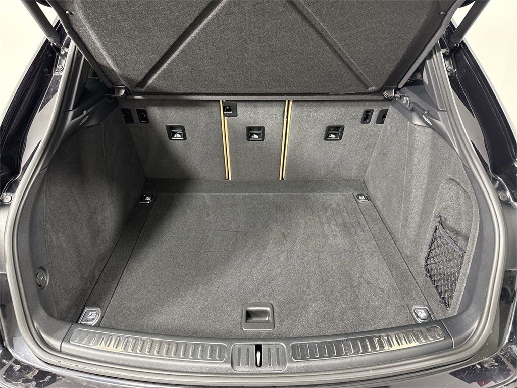 2024 Porsche Macan AWD