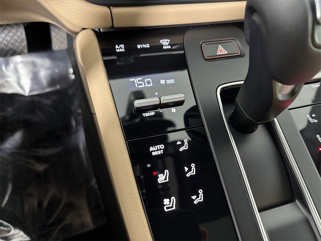 2024 Porsche Macan AWD