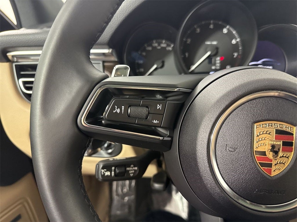 2024 Porsche Macan AWD