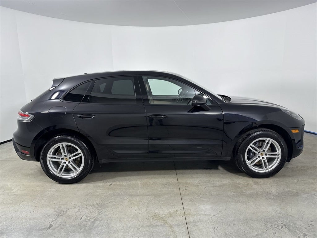 2024 Porsche Macan AWD