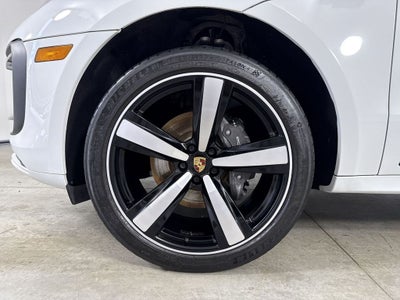 2024 Porsche Macan AWD