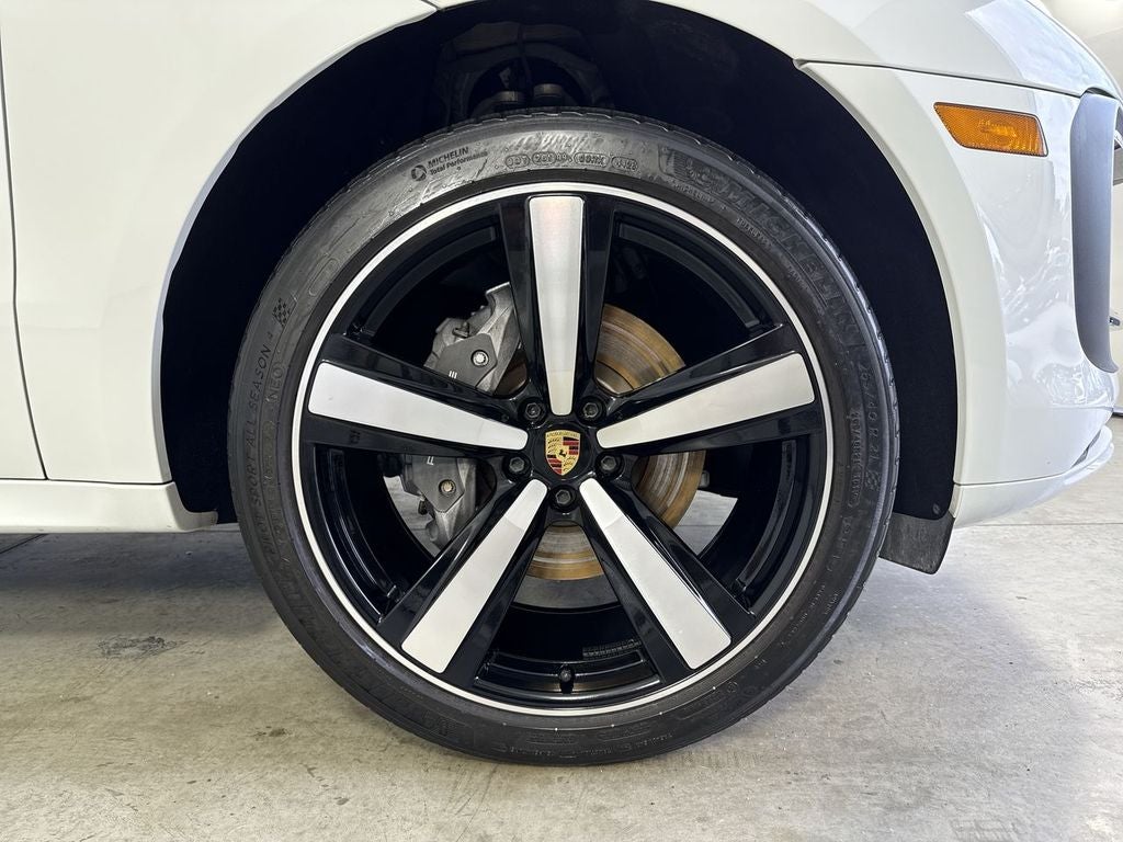 2024 Porsche Macan AWD