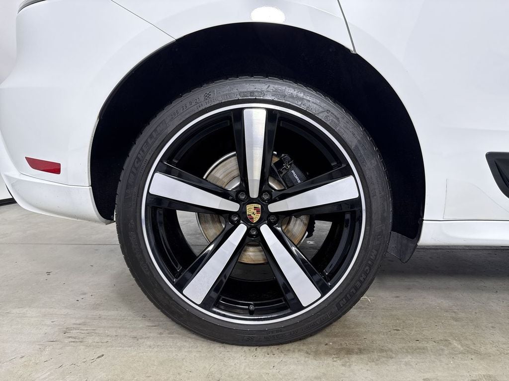 2024 Porsche Macan AWD